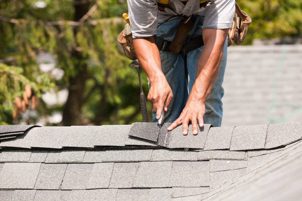 Roof Replacement: What To Expect Before And During Installation