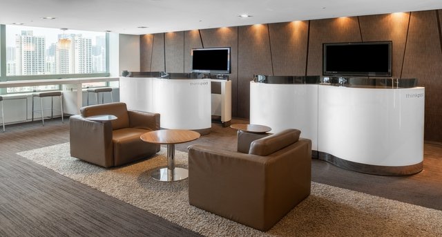 Gangnam Office: Sophisticated Atmosphere Meets Modern Convenience
