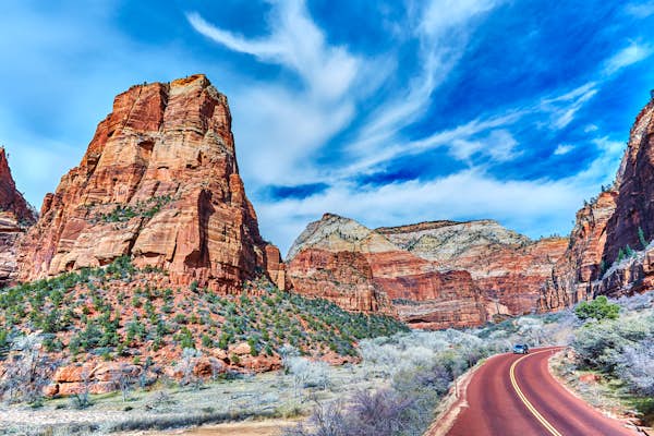 Romantic Road Trips in Utah: Scenic Routes for Couples to Explore